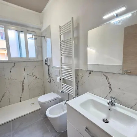 Casa Vista Mare - 2 Bagni, Balcone E Aria Condizionata